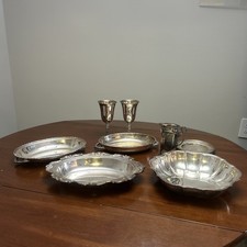 Lotto di piatti e utensili