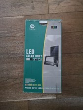 Faro Con Pannello Solare A Led 25 WATT CON TELECOMANDO