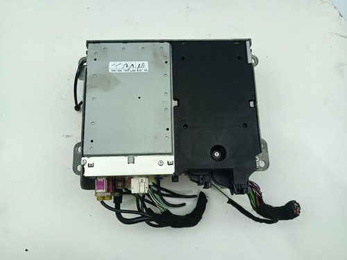 Mercedes classe stereo head - a,