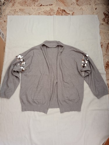 Cardigan grigio con paillette