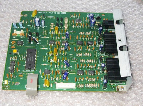 Yamaha sy85 uscita scheda - yamaha, uscita/scheda