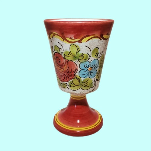 Calice acqua vino fiori rosso
