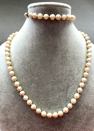Collana con chiusura - , in