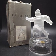 Trofeo Bibendum Michelin in cristallo alto 18 cm in buone condizioni