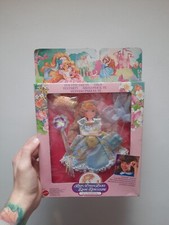 LADY LOVELY LOCKS DAME