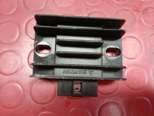 Regolatore tensione benelli - di,