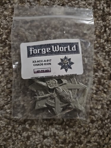 Forgeworld resina chaos icon - chaos,