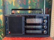 GRUNDIG SATELLIT 2000 AM/FM