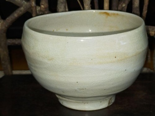 Teiera coreana smaltata bianca
