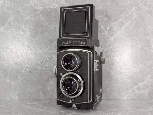 Yashica yashicaflex tlr - yashica,
