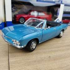 VOITURE ROAD SIGNATURE