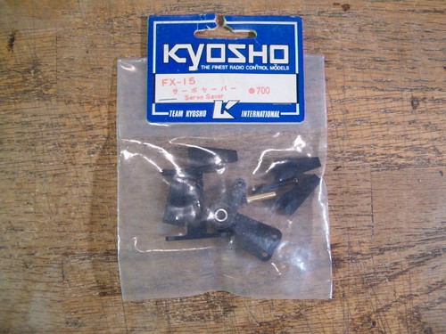 Servo saver mount set - &,