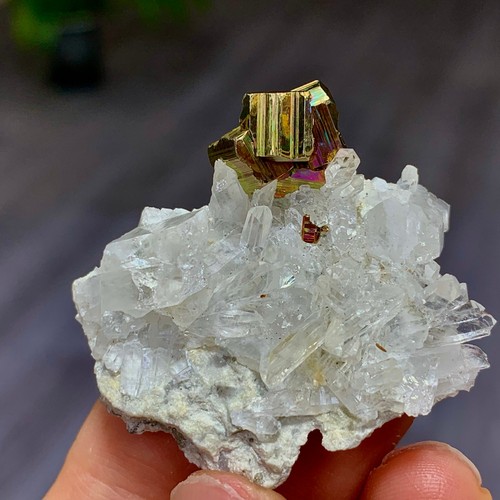 19g natural iridescence pyrite - 19g,