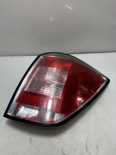 93182993 faro posteriore