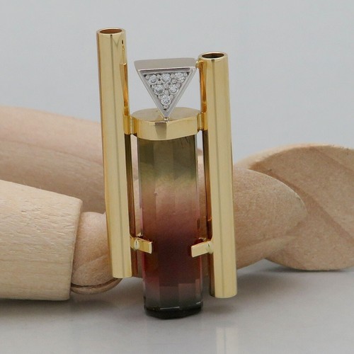 Ciondolo con circa - , 0,06ct