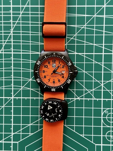 Bussola suunto luminox black - suunto,
