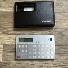 Calcolatrice e orologio Casio