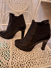 Stivaletti con plateau modello Silvia