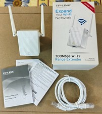 Tp-Link 300 Mps wifi range extender TL-WA855RE