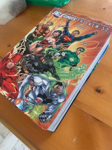 Comics the new - the, 52