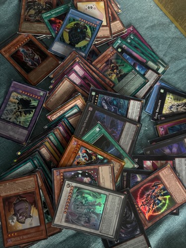 Lotto oltre 600 - yu-gi-oh,