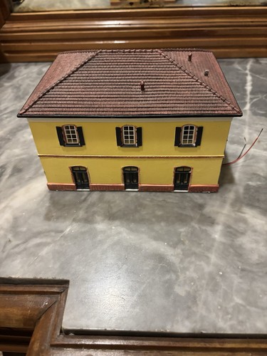Edifico plastico - 1,