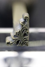 FER   A  DORER  DE  RELIEUR