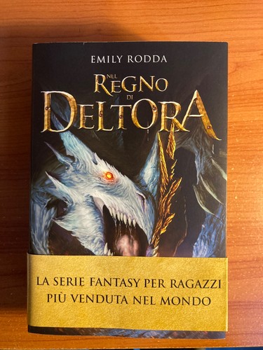 Libro fantasy nel regno - fantasy:, di