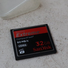 SCHEDA CF CARD 32gb COMPACT FLASH SANDISK EXTREME 60MB/S udmA