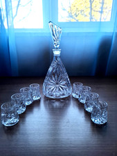 Affascinante set di decanter e