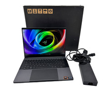 Razer Blade 14 QHD+ 240Hz |