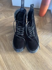 Stivali donna Dr. Martens neri