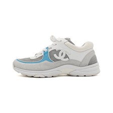 CHANEL Sneakers bas en toile