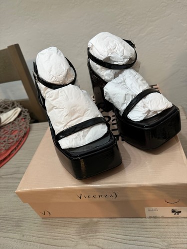 Vicenza nero vernice pelle