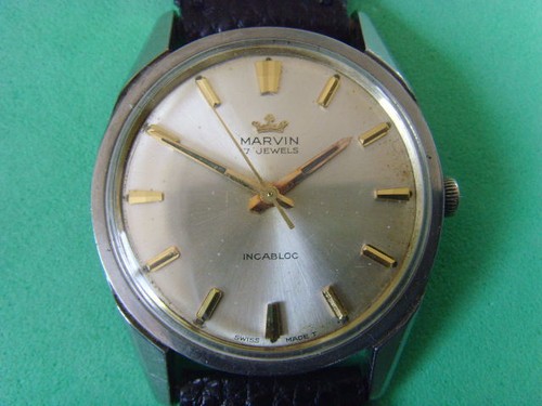Orologio manuale svizzero