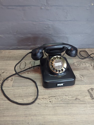 Vintage bakelite telephone - vintage,