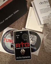 Electro-Harmonix RTG Random Tone Generator Pedale per chitarra