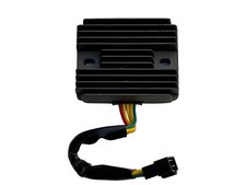 REGOLATORE DI TENSIONE