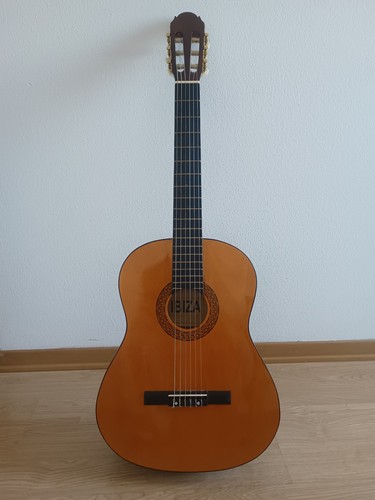 Chitarra classica con - , custodia