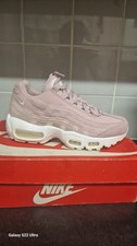 Air Max 95s, Barely Rose