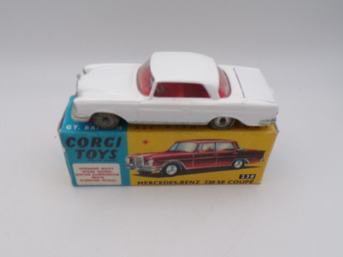 Corgi toys 230 mercedes benz - corgi,