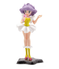 Action figure Centauria Uscita 1 Creamy Mami con abito giallo