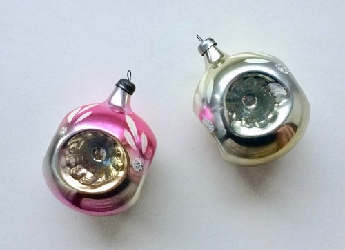 Set blown glass balls - of, 2