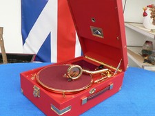 Grammofono a valigetta HMV 101