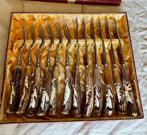 Set intaglio forgiato vintage