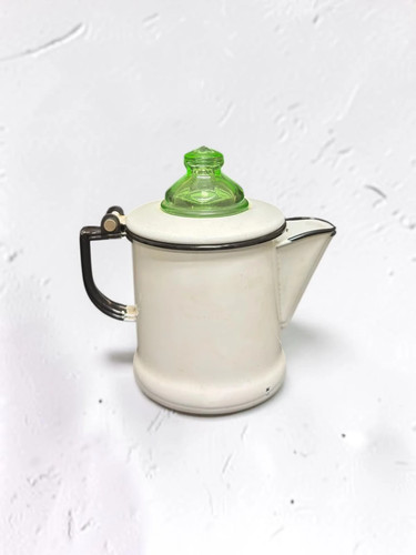 Antica caffettiera smaltata