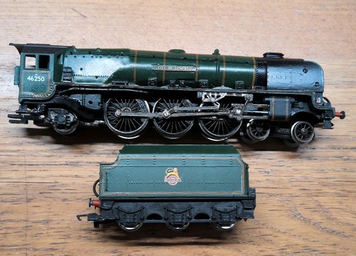 Hornby r066 duchess - 00, class