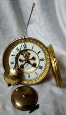 Bellissimo movimento con scappamento Brocot per un orologio da camino pendolo