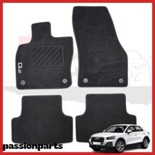 TAPPETI AUDI Q2 DAL 2016 IN MOQUETTE CON RICAMO E 4 FISSAGGI SU MISURA 4 PZ