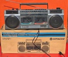 HITACHI TRK-W24E radiocassette